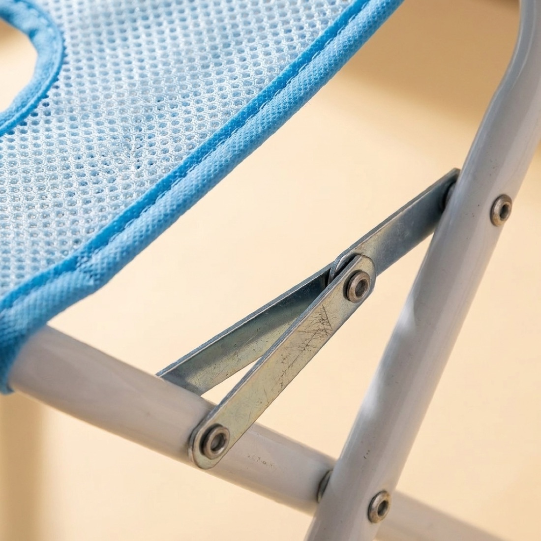 Close detail of the stainless-steel frame joint