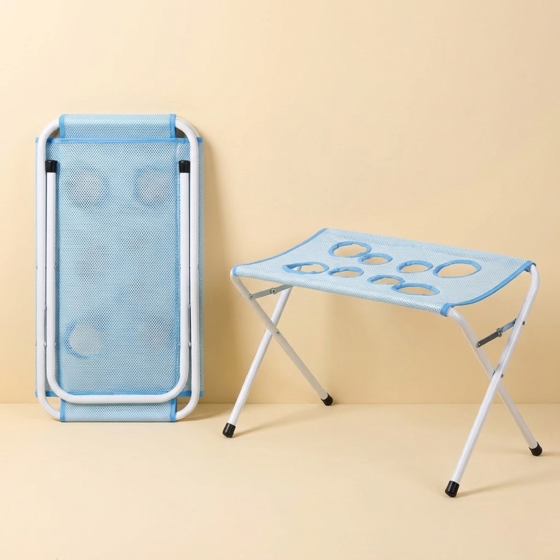 The stand folded completely flat for storage